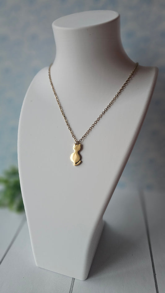 Cat Necklace – A Little Love for Your Feline Friend